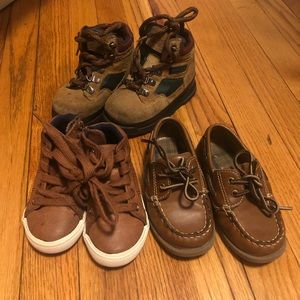 Size 5 toddler boys shoes 3 pair